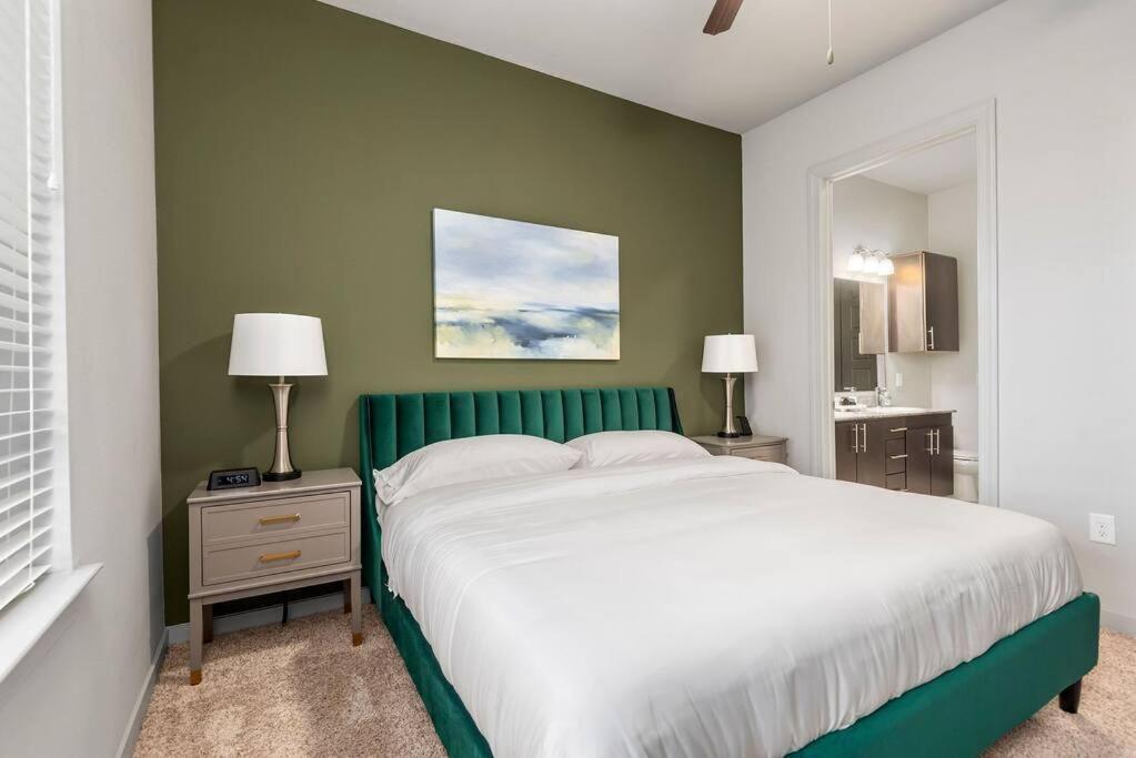 The Waterway Getaway Suite ذا وودلاندس المظهر الخارجي الصورة